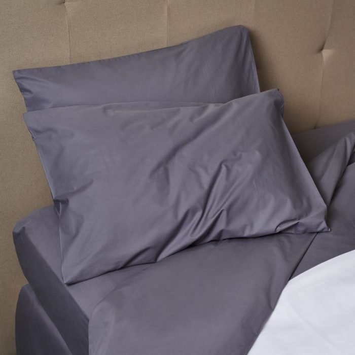 sabanas-300-hilos-gris-2-91302695-8f1b-42e6-bc81-0e2e35f09ec8