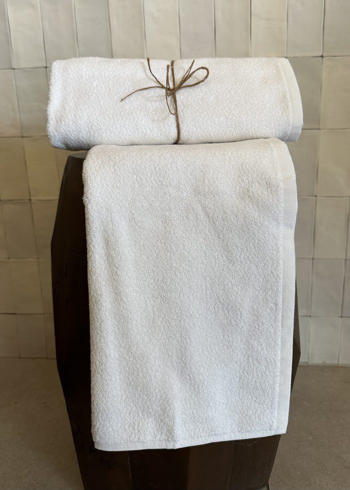 tbt0400210-bd307653-8827-4e83-8bbc-81463e18931e